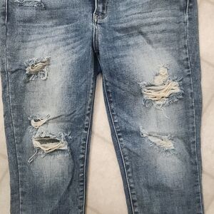 Judy Blue Light Blue Distressed Ankle Jeans